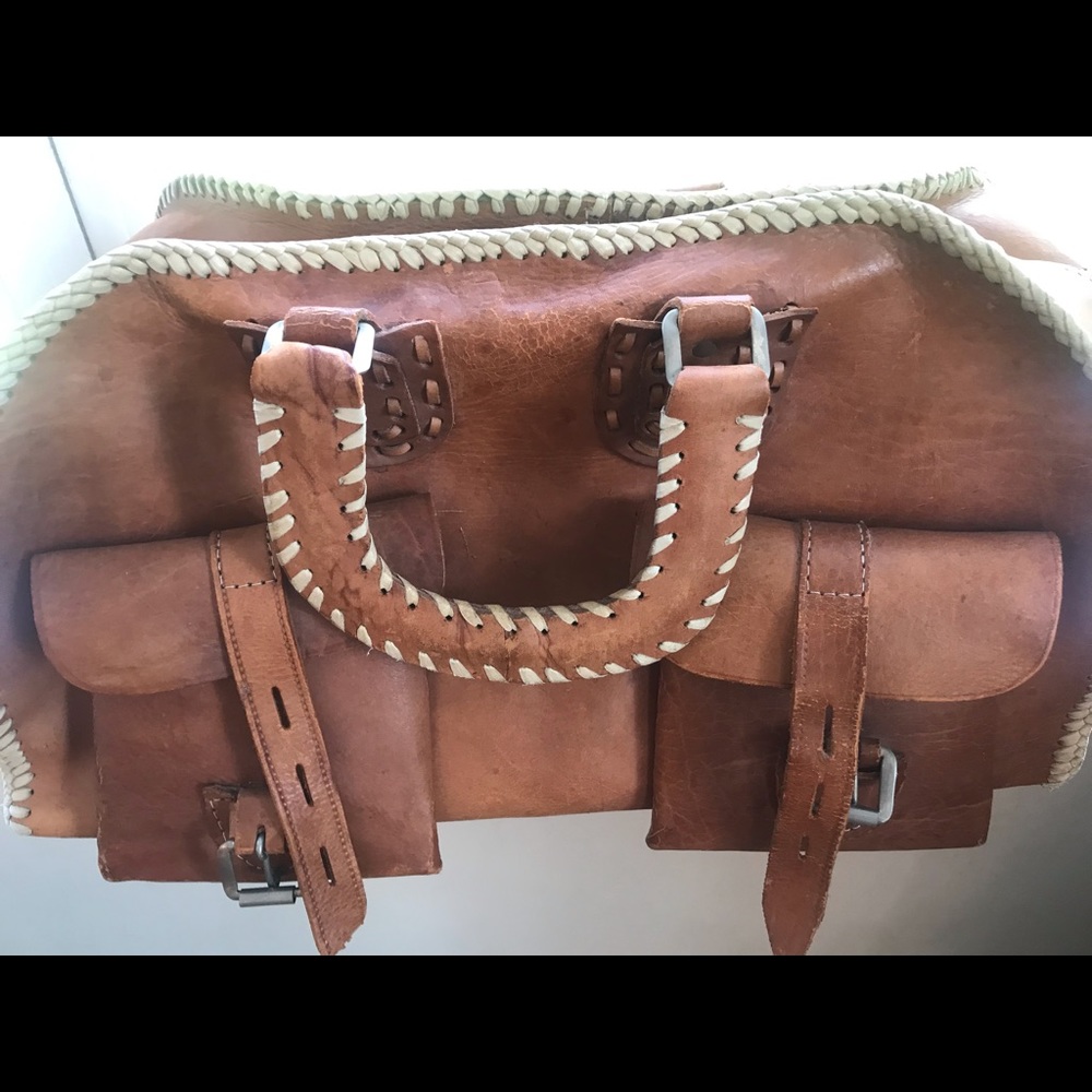 CHUI Vintage Leather Overnight Bag